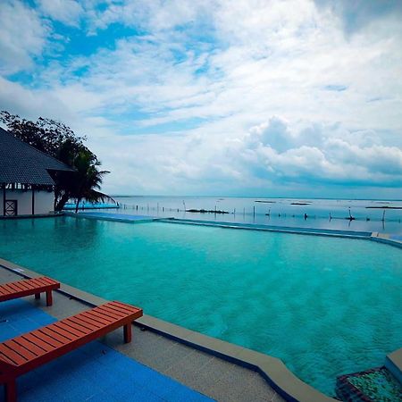 Hotel Water Scapes Kumarakom Exterior foto