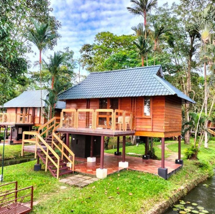 Hotel Water Scapes Kumarakom Exterior foto