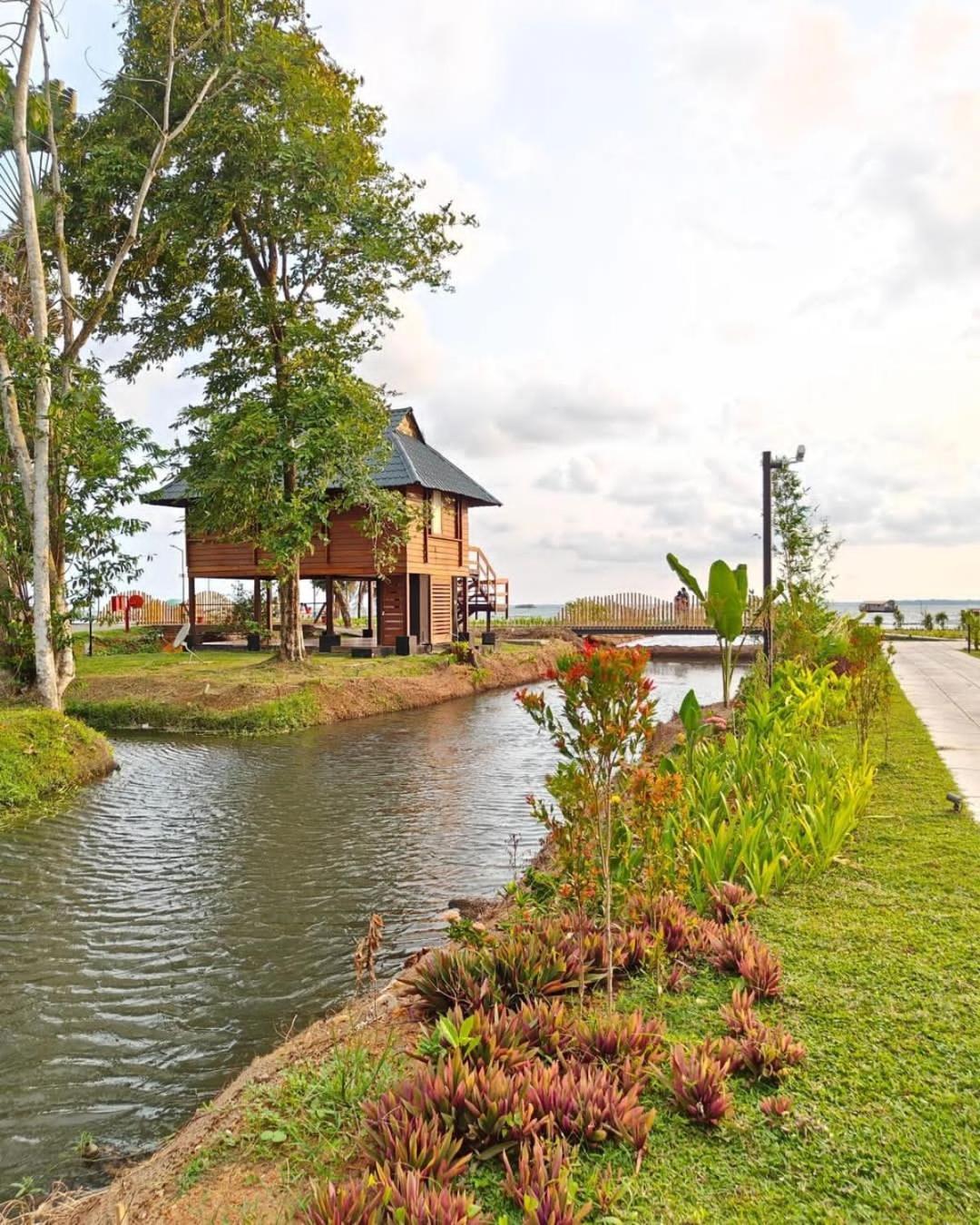 Hotel Water Scapes Kumarakom Exterior foto